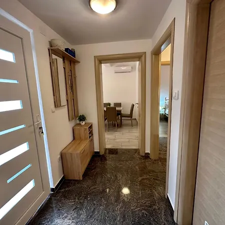 Apartment Easy *